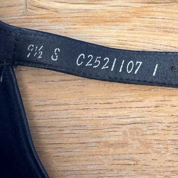 Black Mary Jane Women's Shoes - Picture 8 of 11